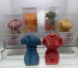 SCENTED ORNAMENTAL CANDLES: SJ - BOUND 2  CANDLE  - ASSORTED COLOURS  -  PACKAGED  - SJ-BD-02**